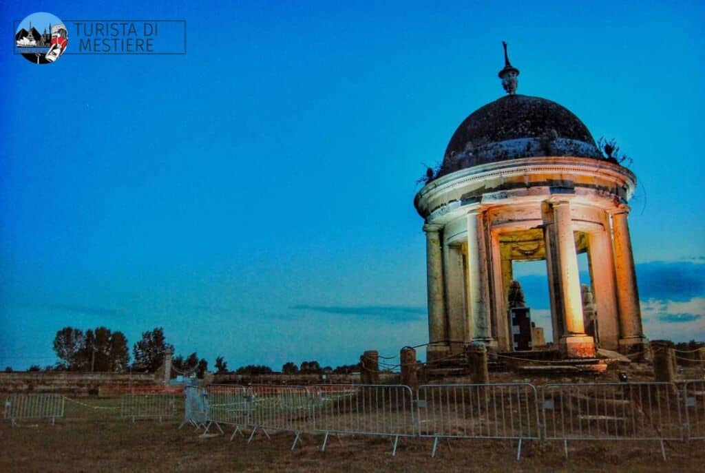 Reggia-di-carditello-tempietto