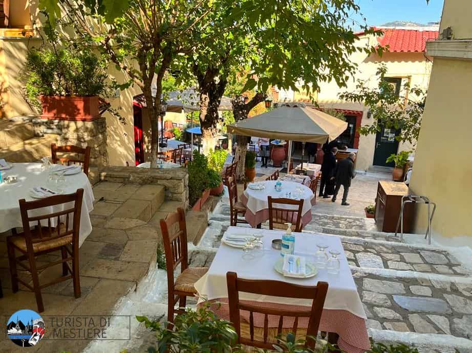 Localini-plaka-atene