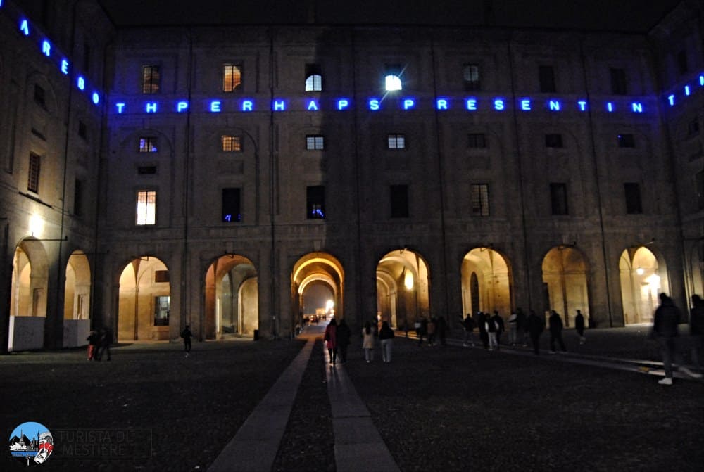 cosa-vedere-a-parma-pilotta-scritta-blu