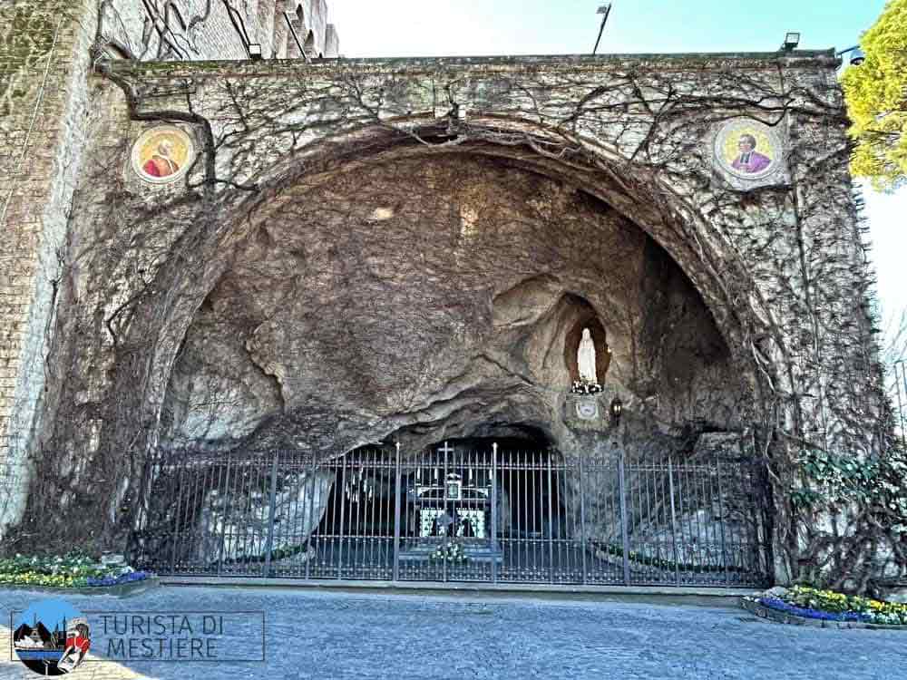 giardini-vaticani-grotta-di-lourdes