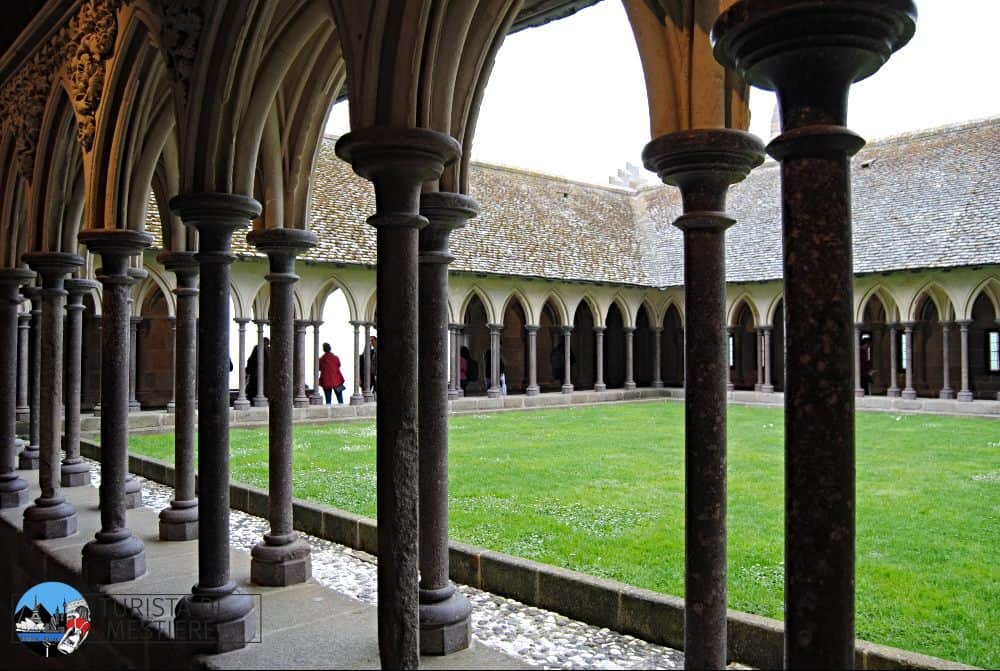 Chiostro-mont-saint-michel