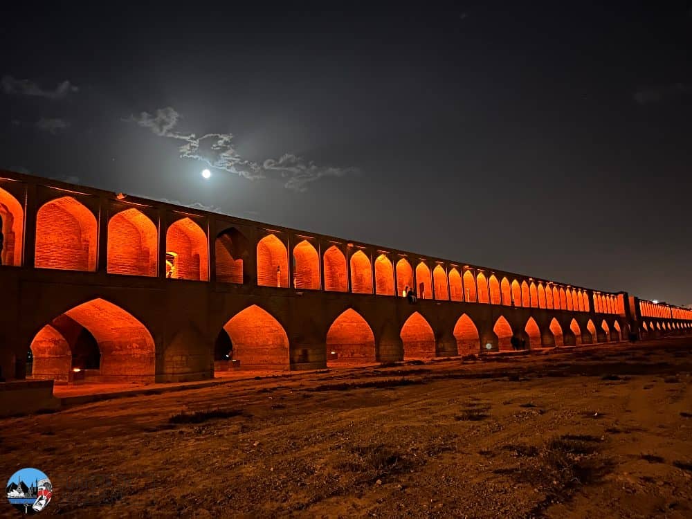 Si-o-se Pol-bridge-isfahan