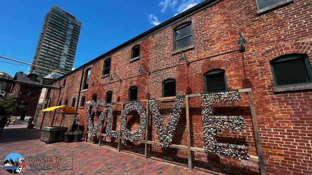 distillery-district-toronto