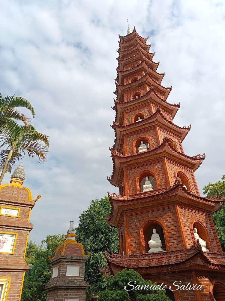 pagoda-tempio-Tran-Quoc-hanoi