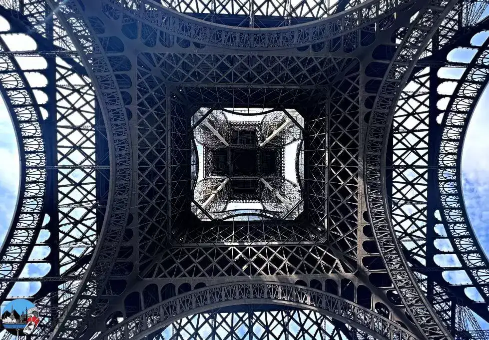 salire-sulla-tour-eiffel