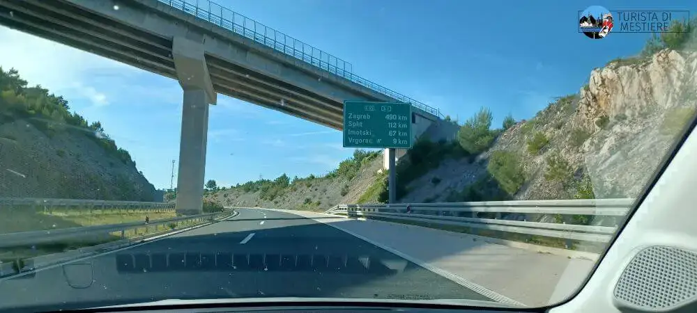 on the road croazia
