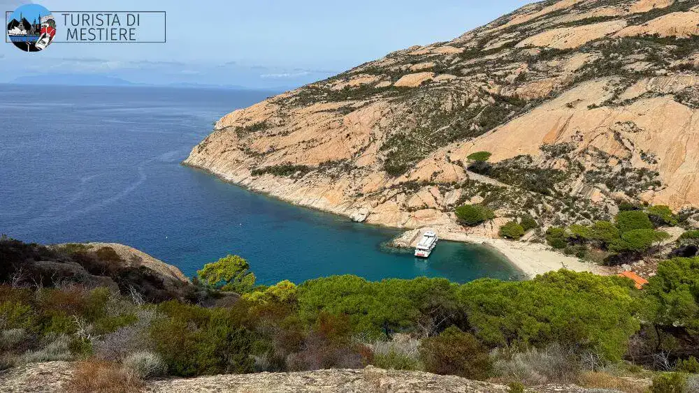 Cala-maestra-Montecristo