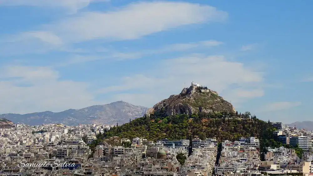 Monte Licabetto dall'Acropoli di Atene