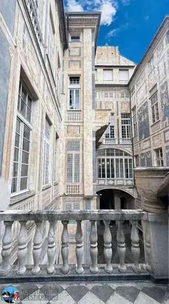 Palazzo Lomellino Genova Cortile-interno-Palazzo-Lomellino
